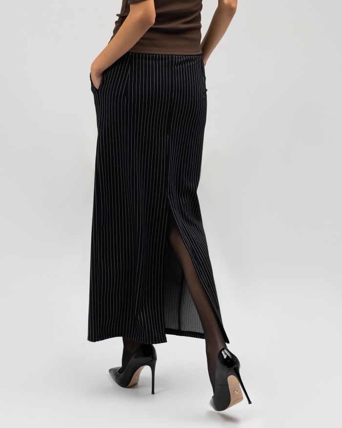 Striped long skirt