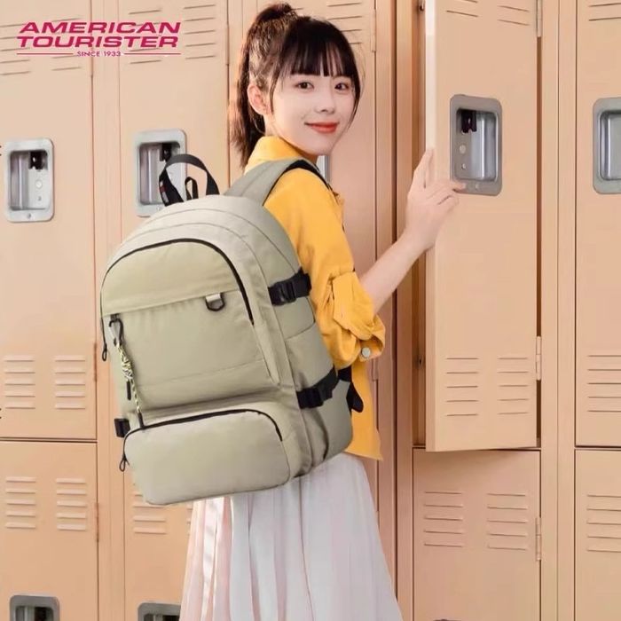 American Tourister цүнх