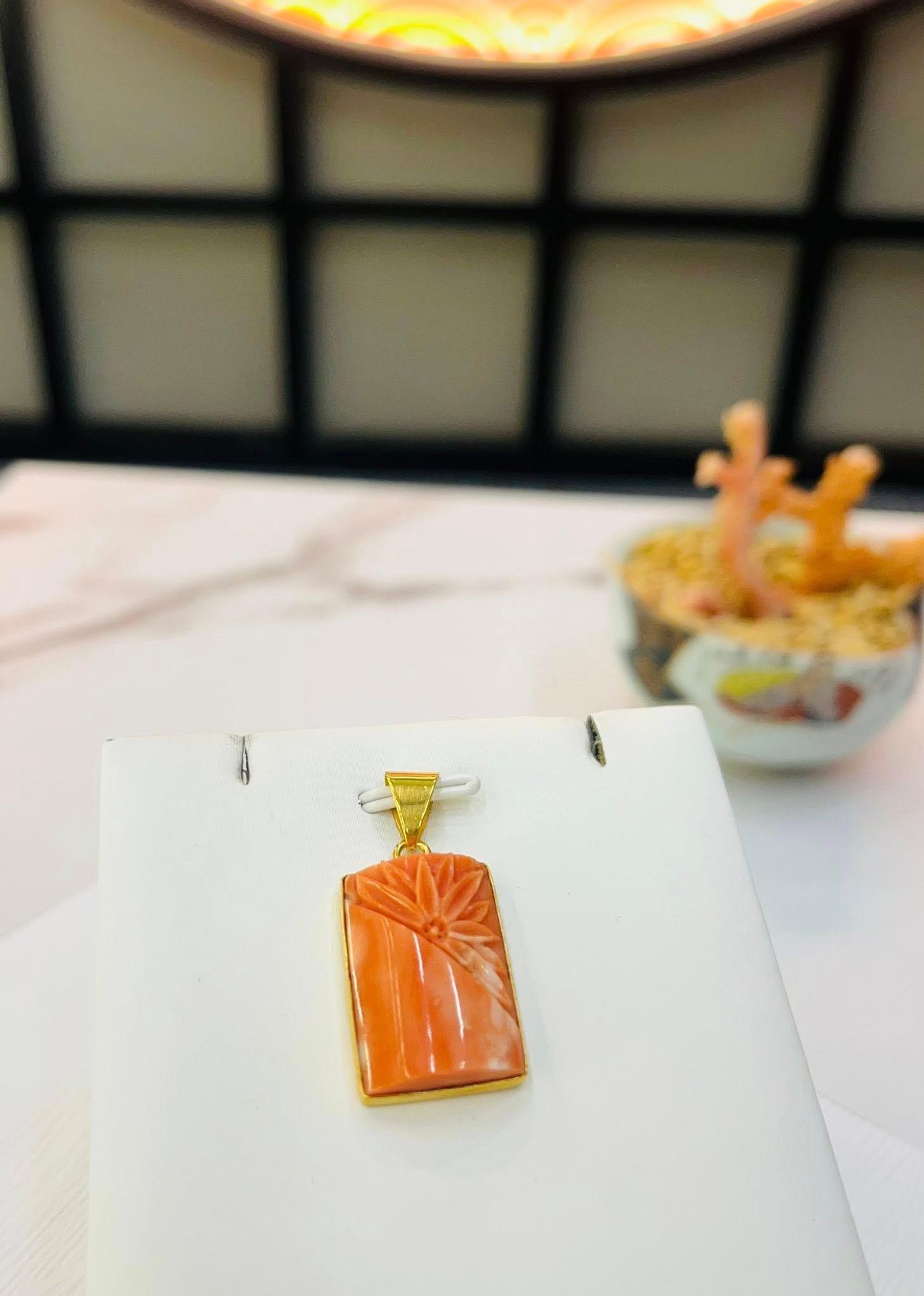 момо шүрэн кулон