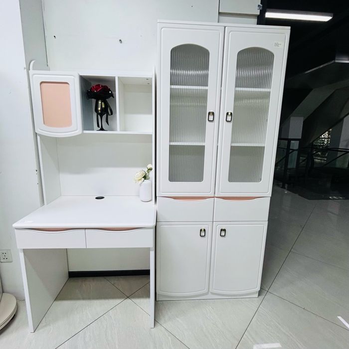 Сурагч ширээ жижиг 