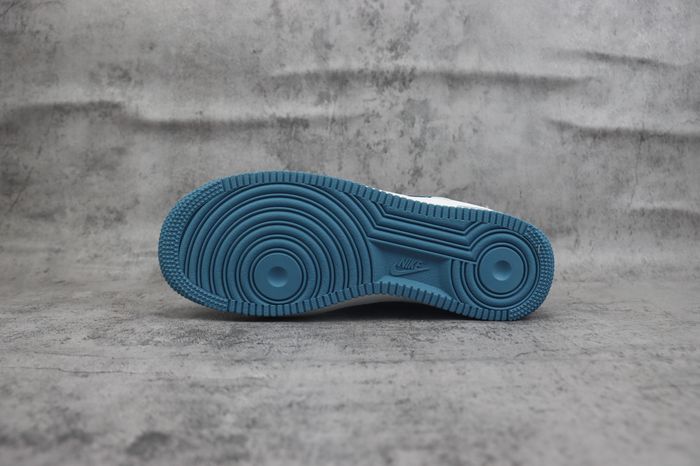 Nike Air Force 1 Low 353