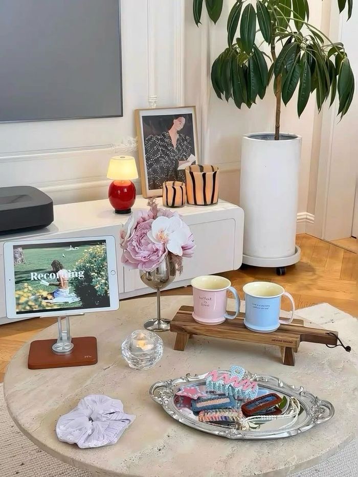 Олон үйлдэлт, хөлтэй гамбанз