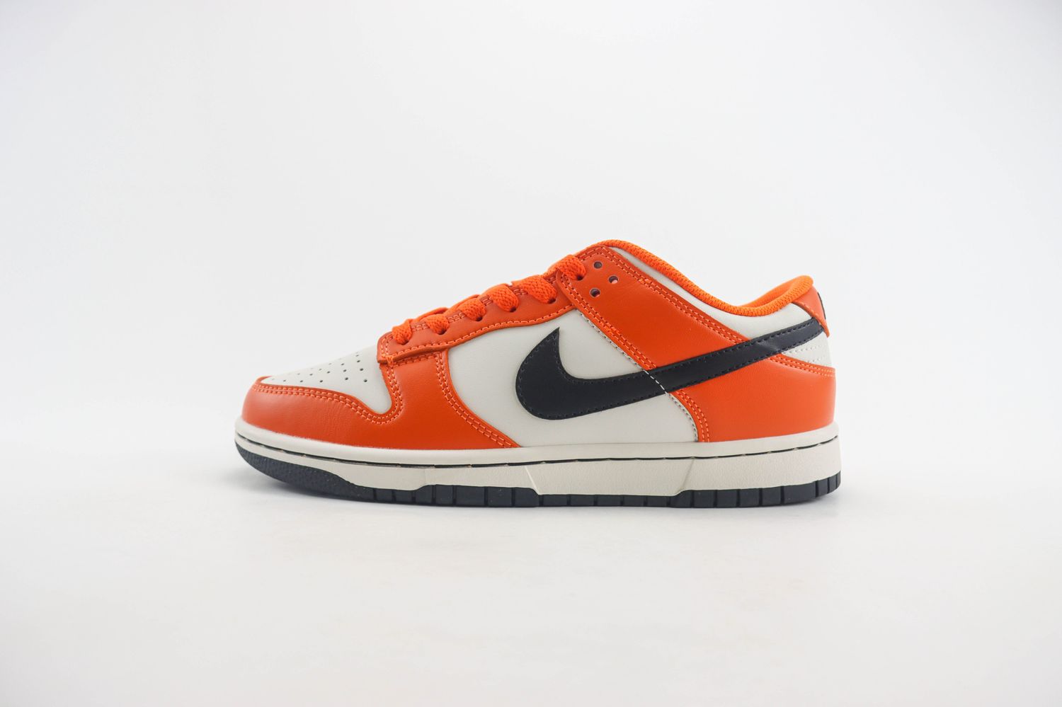 Nike Dunk Low Halloween (2022) 