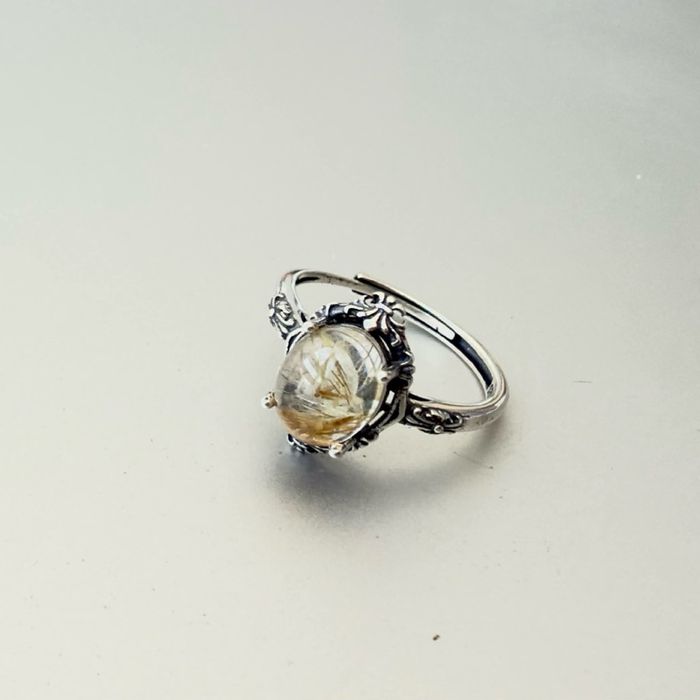 Алтан үст болор, мөнгөн бөгж