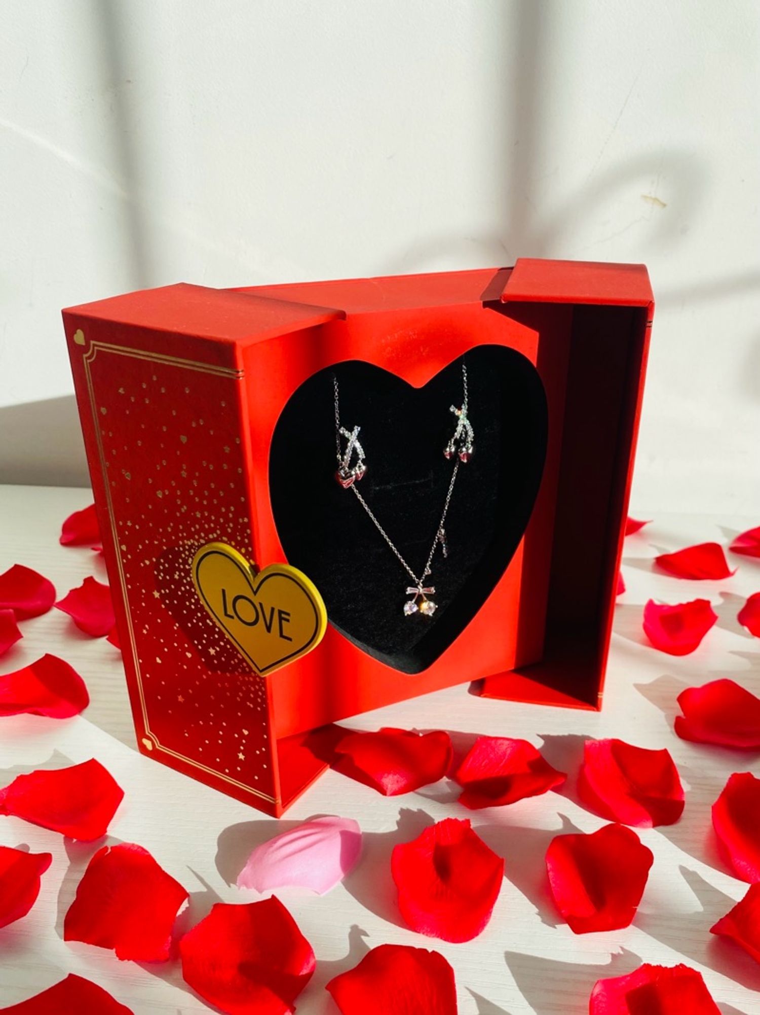 Ээмэг зүүлт сет