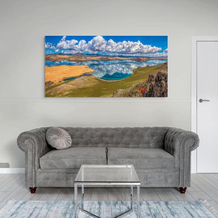 Улаагчны хар нуур   