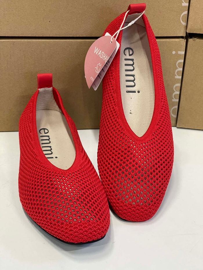 Emmi knit shoe red