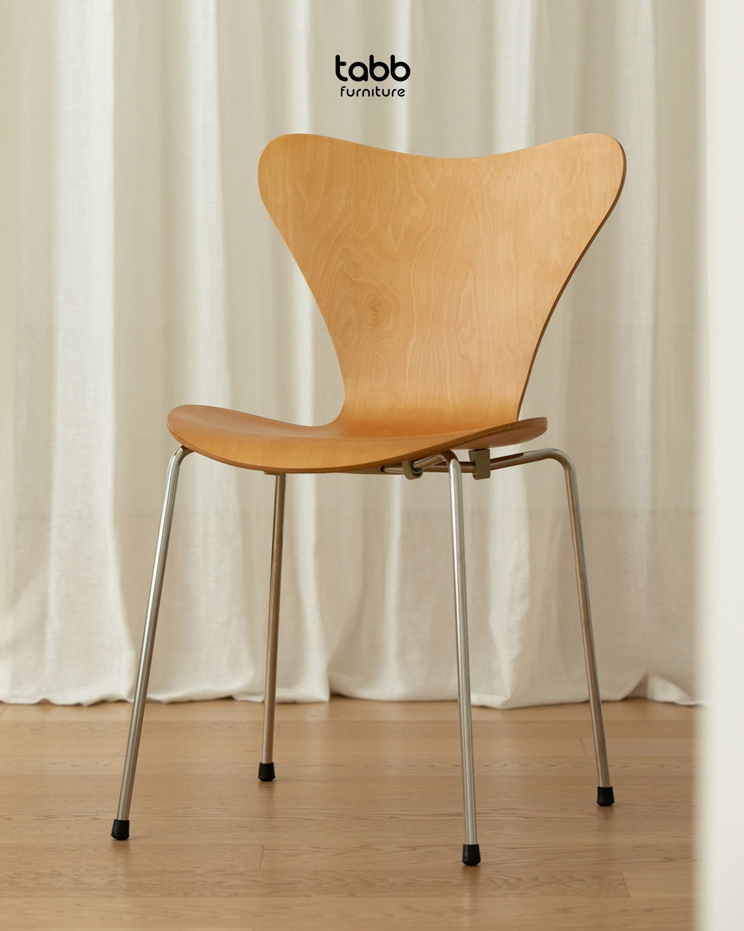 SEVEN CHAIR
