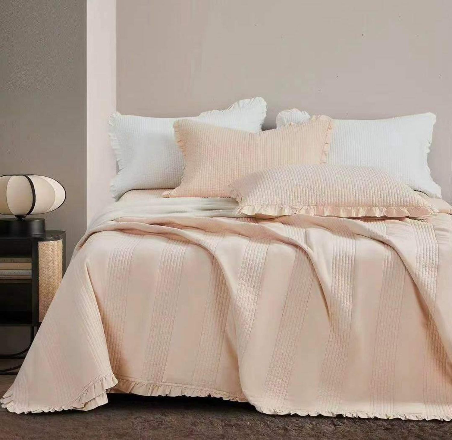 Хөнжилтэй бүтээлэгтэй 4 хос