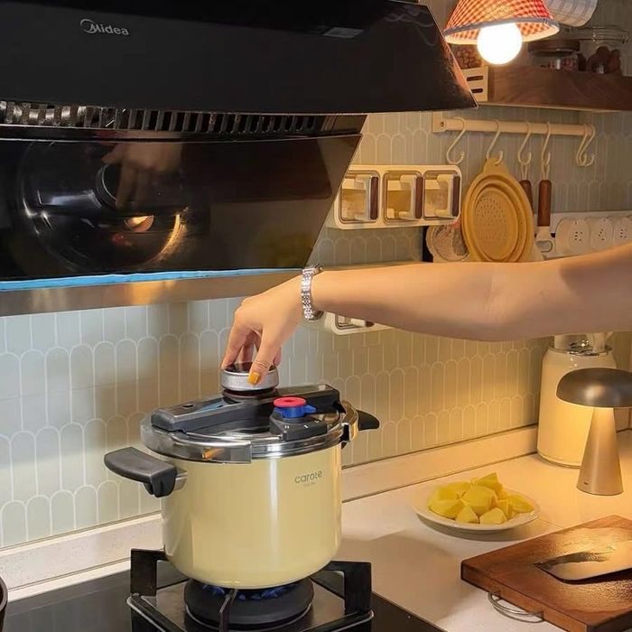 Carote битүү чанагч