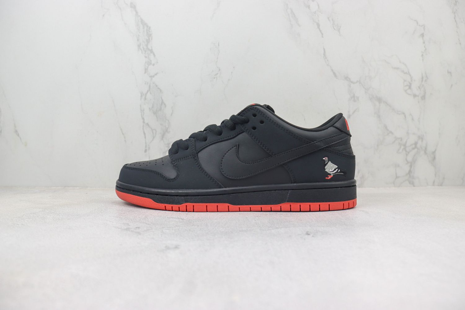 Nike SB Dunk Low Black Pigeon