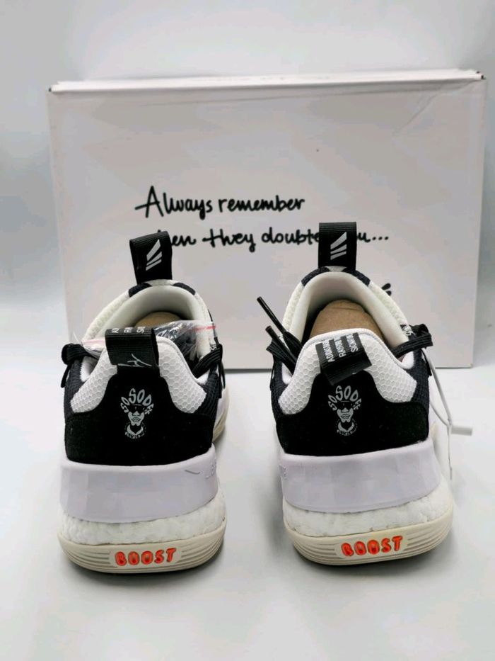 Adidas Trae Young H68999