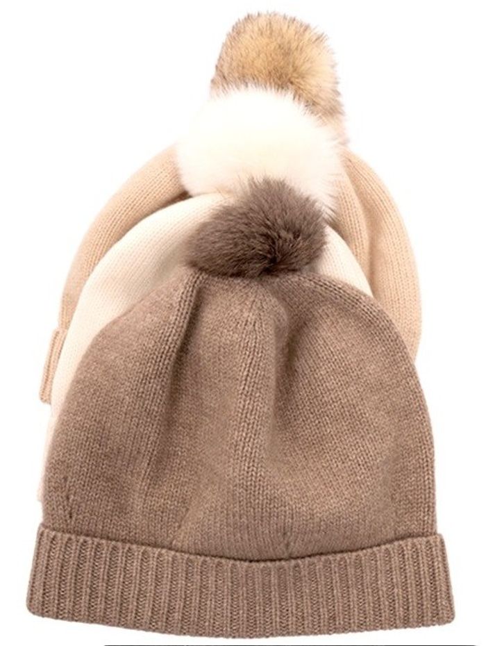 cashmere hat with ponpon