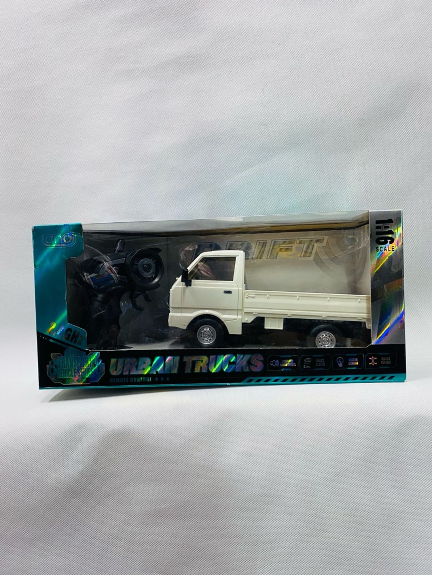 Ачааны удирдлагатай машин