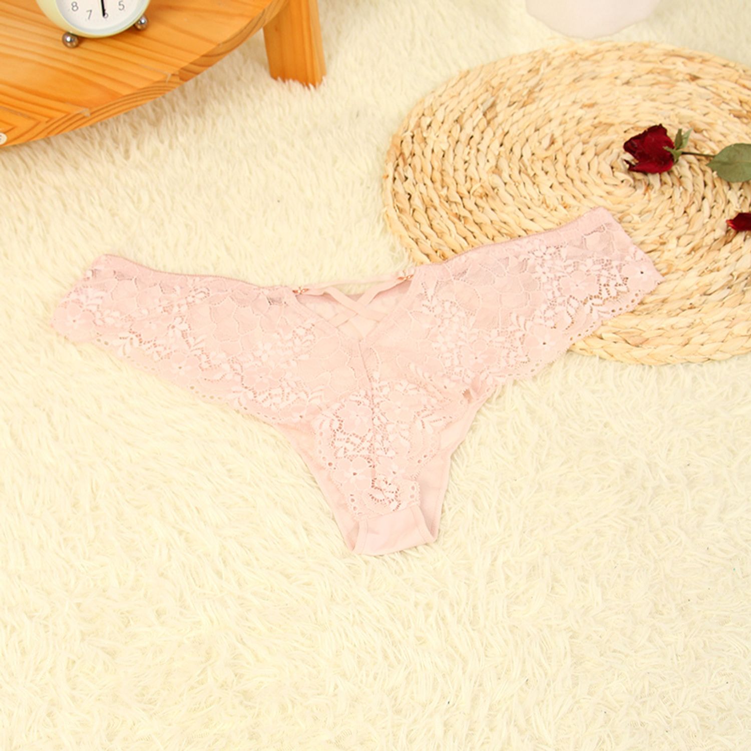 Lace Pierced Sexy Briefs for Ladies(Pink)(M)