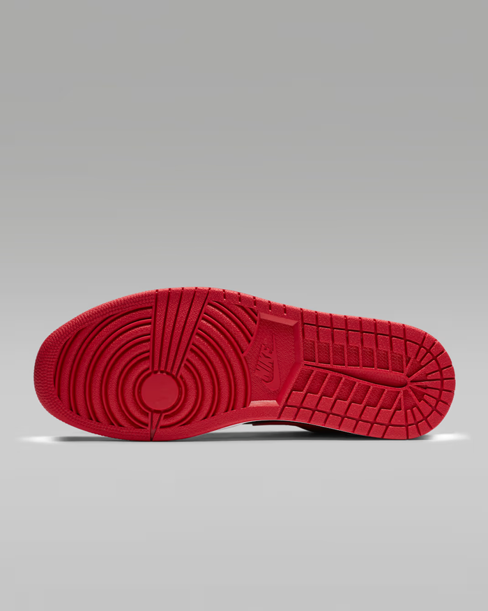 Air Jordan 1 Low Bred