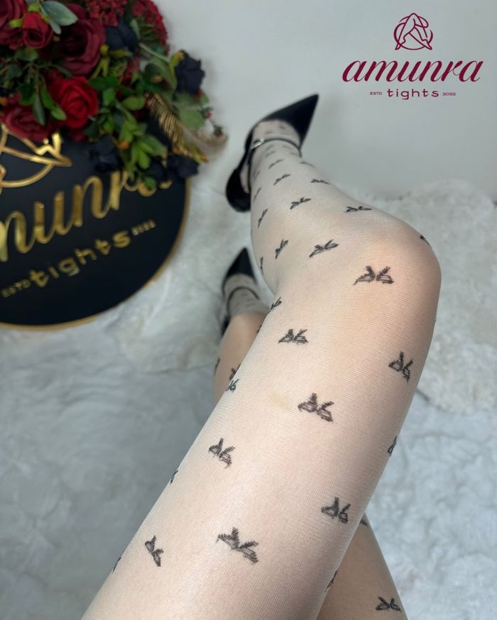 Пантиктай цагаан трико