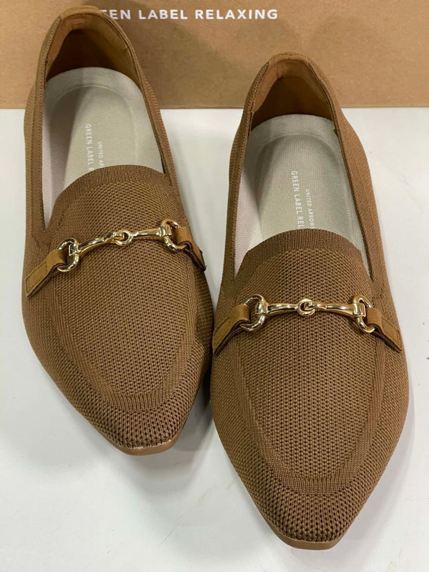 United arrow light brown