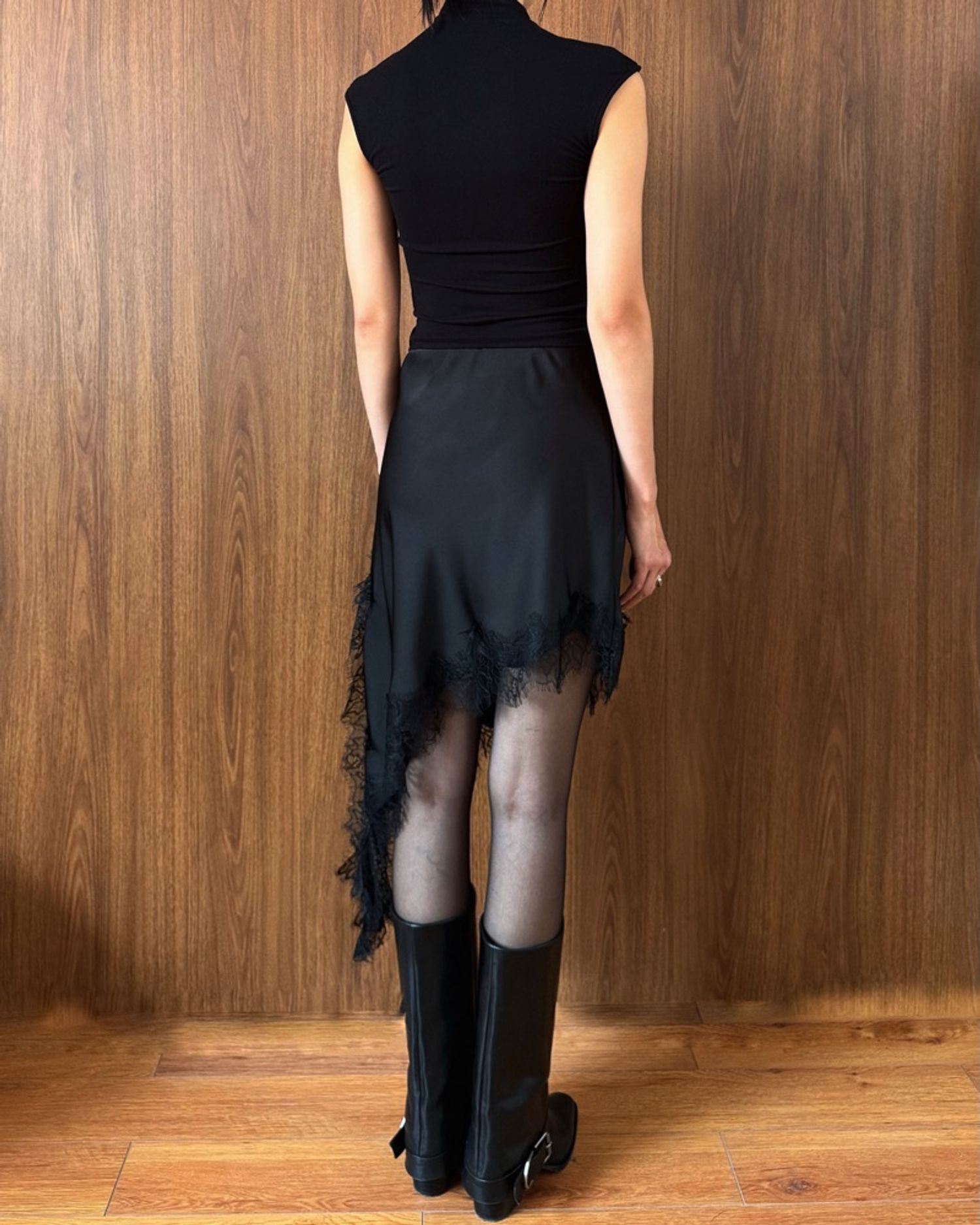 https://cdn.zochil.shop/c5aedca0-42cc-4fbe-80c9-e0ad543b0115_t1500.jpg