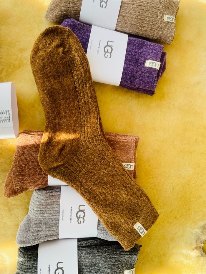 UGG оймс /матт өнгөтэй/ 