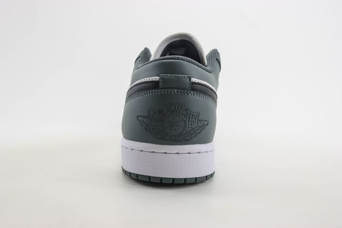“Iron Grey” Drapes This Gloomy Air Jordan 1 Low