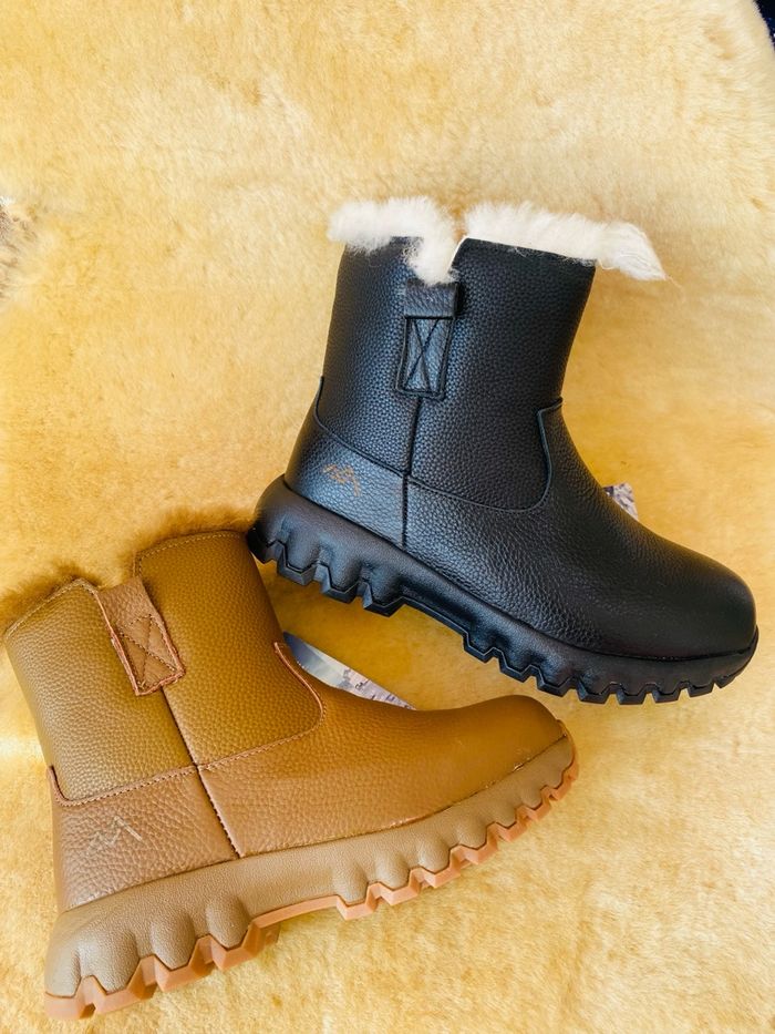 Зузаан дотортой гутал