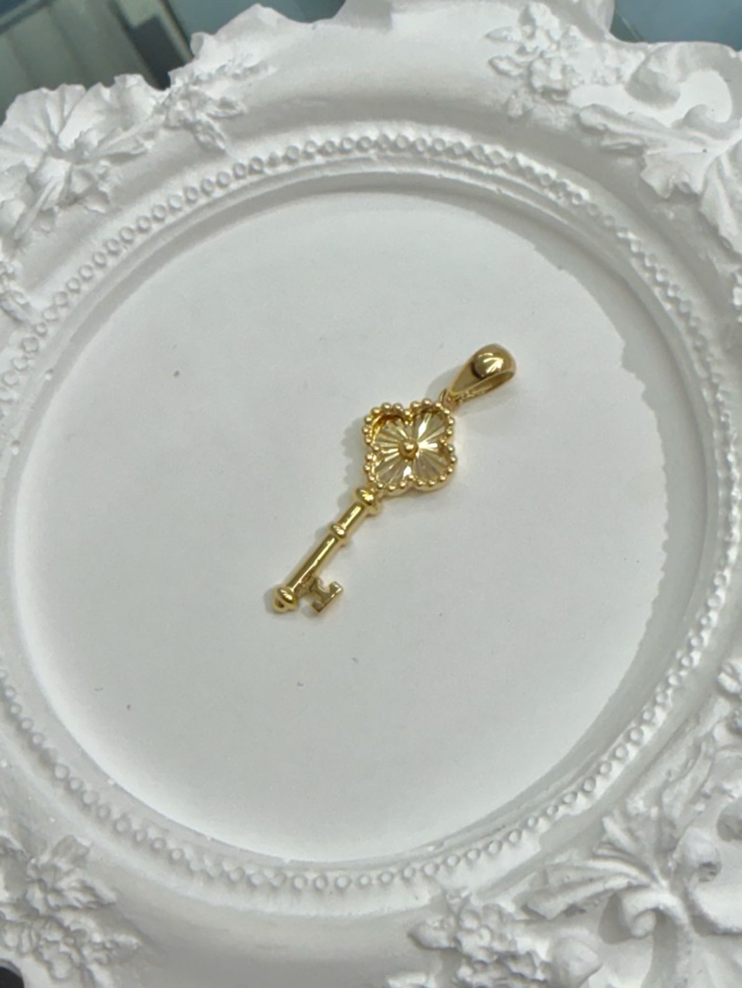 котон түлхүүртэй кулон 14к