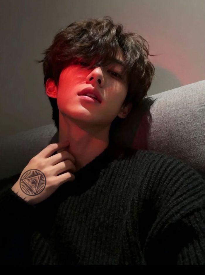 Бүхнийг харагч нүд