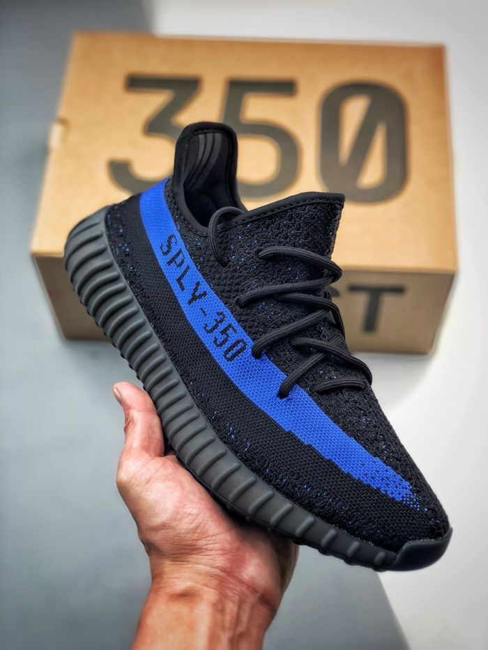 Yeezy 350 Boost V2