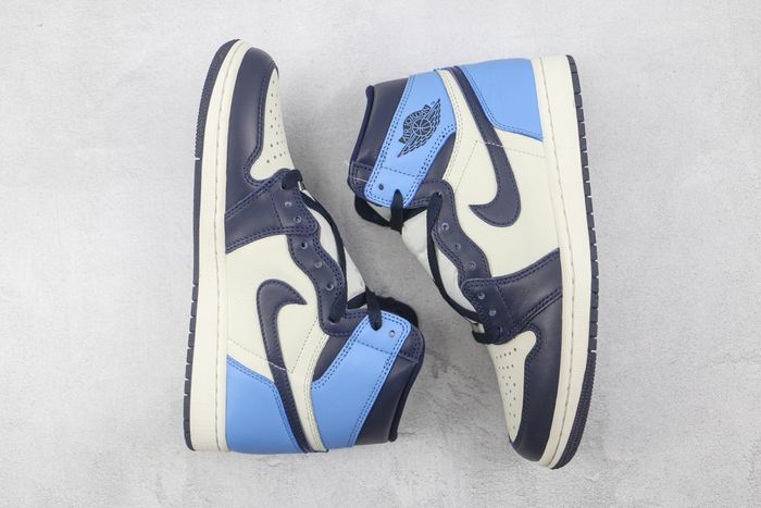 Jordan 1 Retro High Obsidian