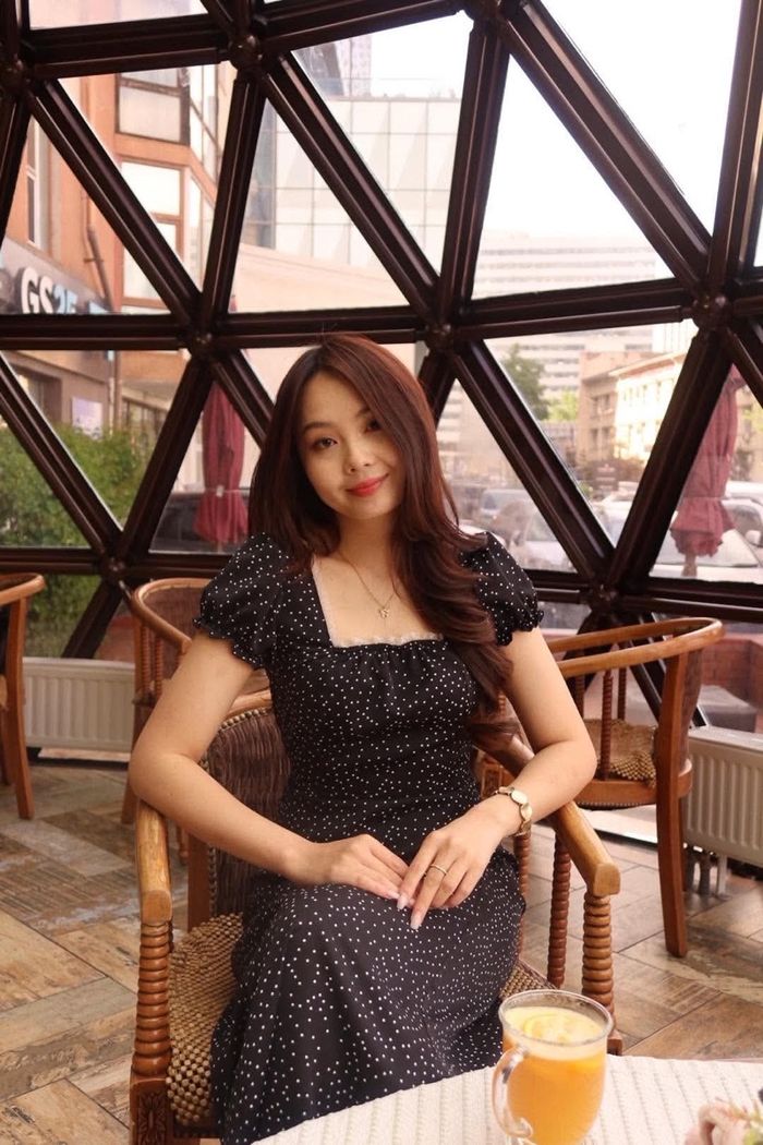 https://cdn.zochil.shop/c6b3ade7-2648-4fdc-b5c3-8068e99d80e6_t700.jpg