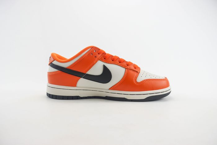 Nike Dunk Low Halloween (2022) 
