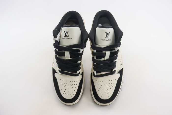 LOUIS VUITTON x NIKE AIR JORDAN 1 LOW OG SP 40