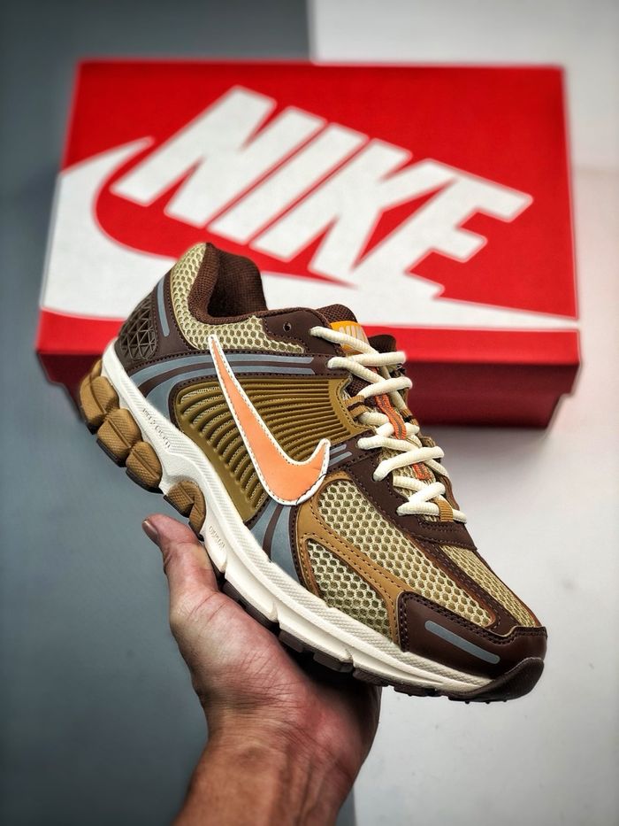 Air Zoom Vomero 5 “Wheat Grass Cacao