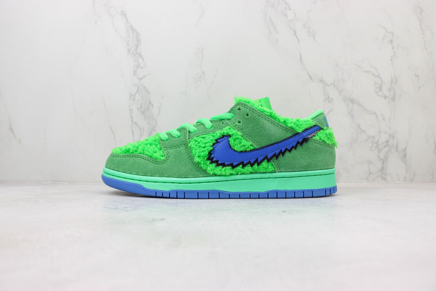 Nike SB Dunk Low Grateful Dead Bears Green