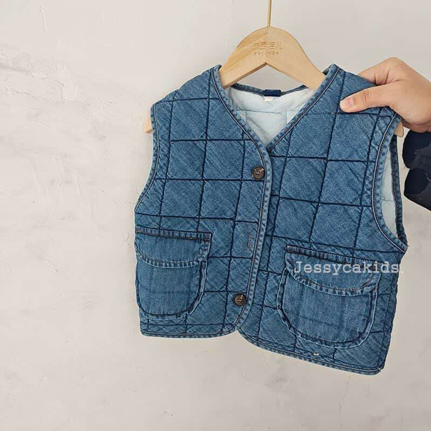 Жийнсэн хантааз