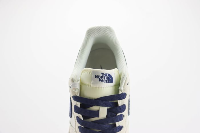 Nike Air Force 1 Low x  the north face 43