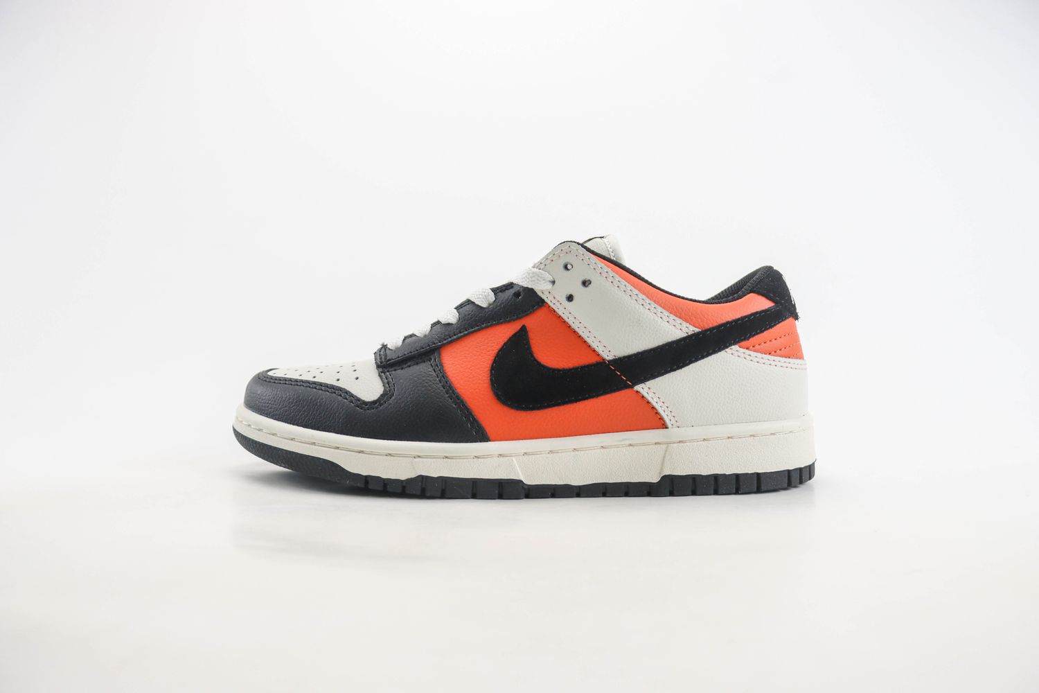 DUNK LOW RETRO 206