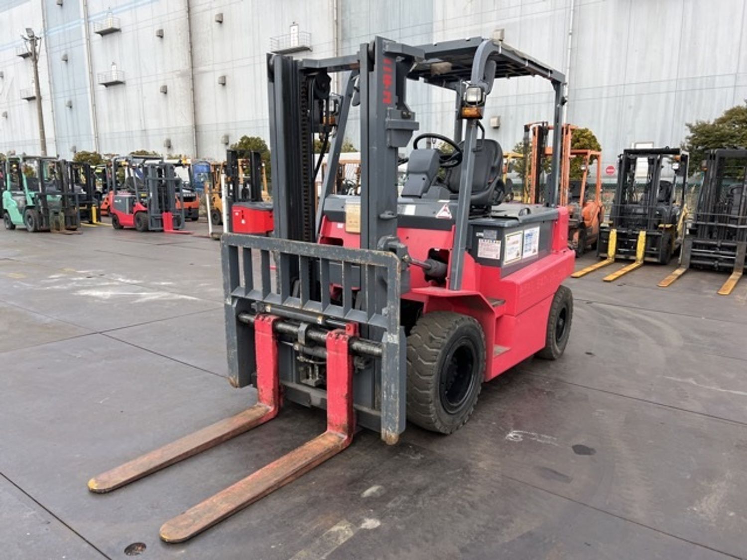 Nichiyu цахилгаан сэрээт өргөгч 3.5t