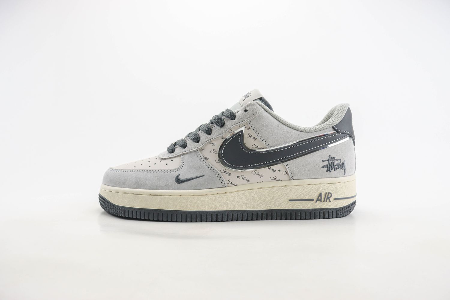Nike Air Force 1 Low x Stussy 67