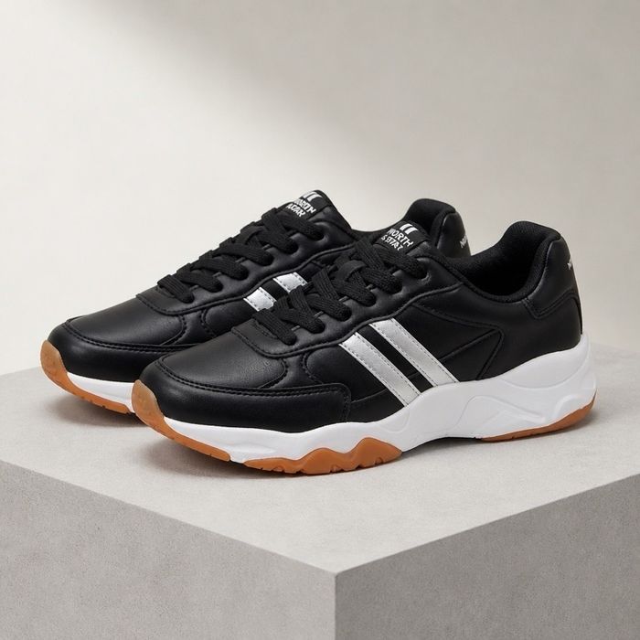 North Star white line black