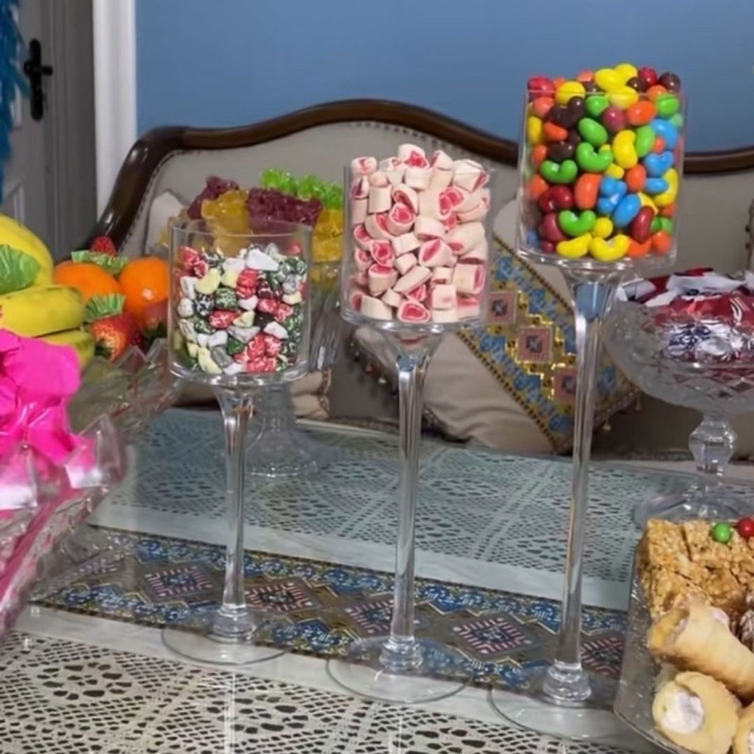   Өндөр чихрийн таваг 3хос