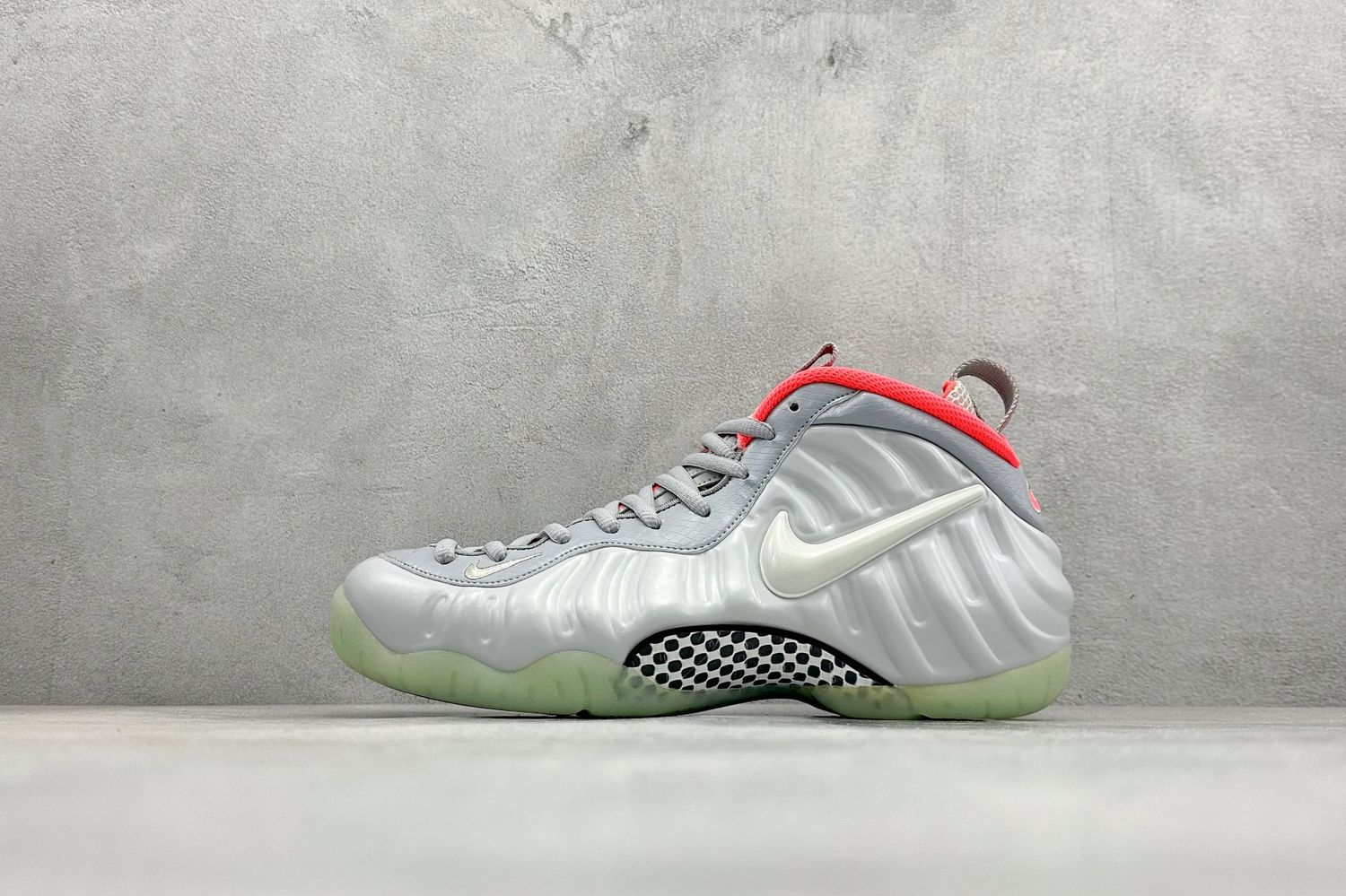 Nike Air Foamposite Pro Pure Platinum