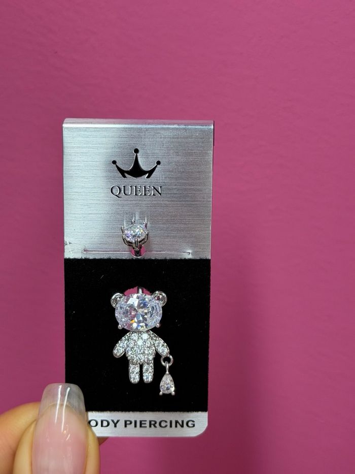 Хүйсний ээмэг 