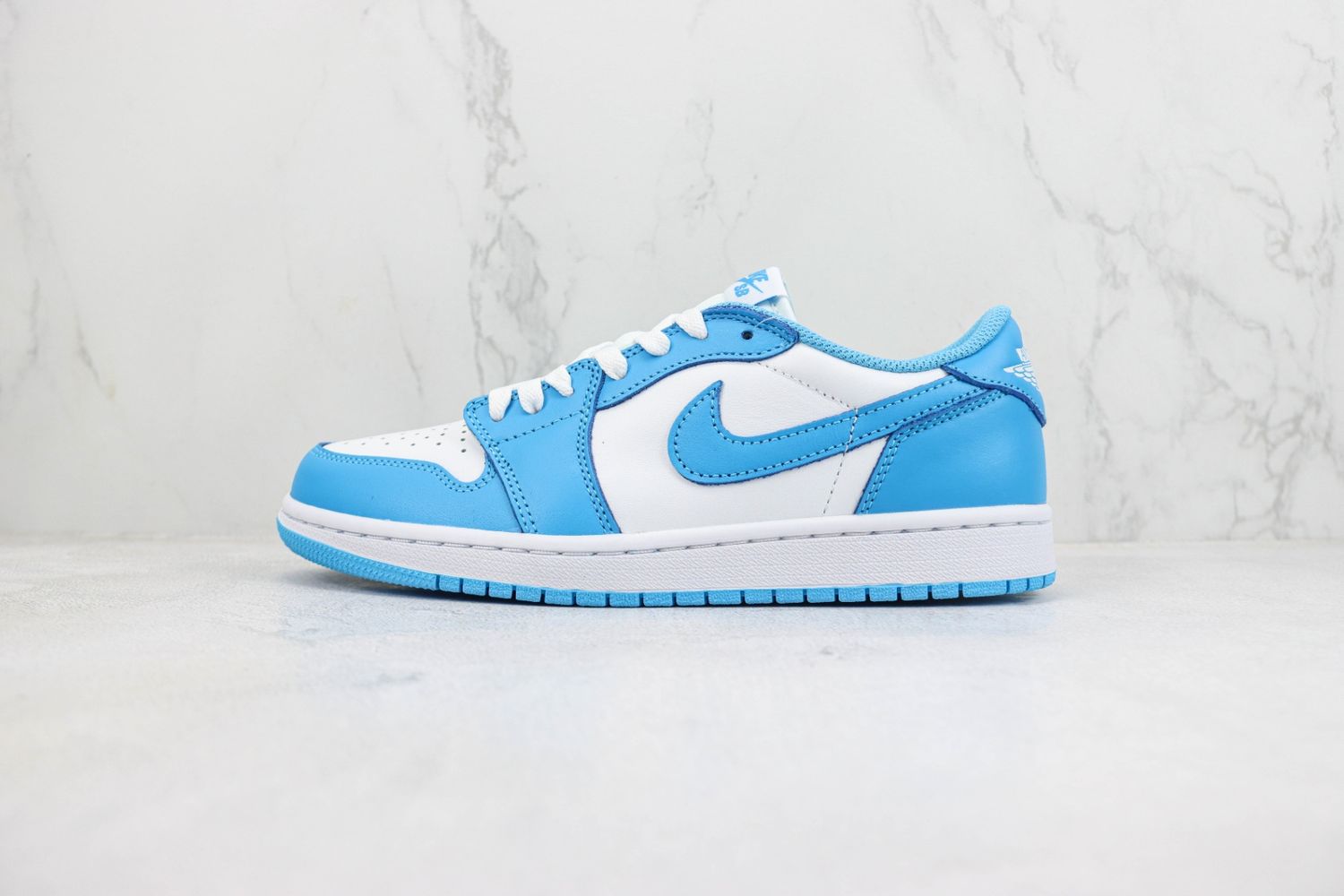 Jordan 1 Low SB UNC