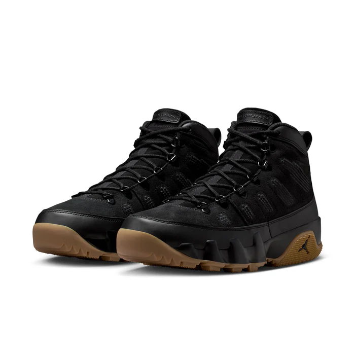 MEN'S JORDAN 9 RETRO BOOT " BLACK GUM"