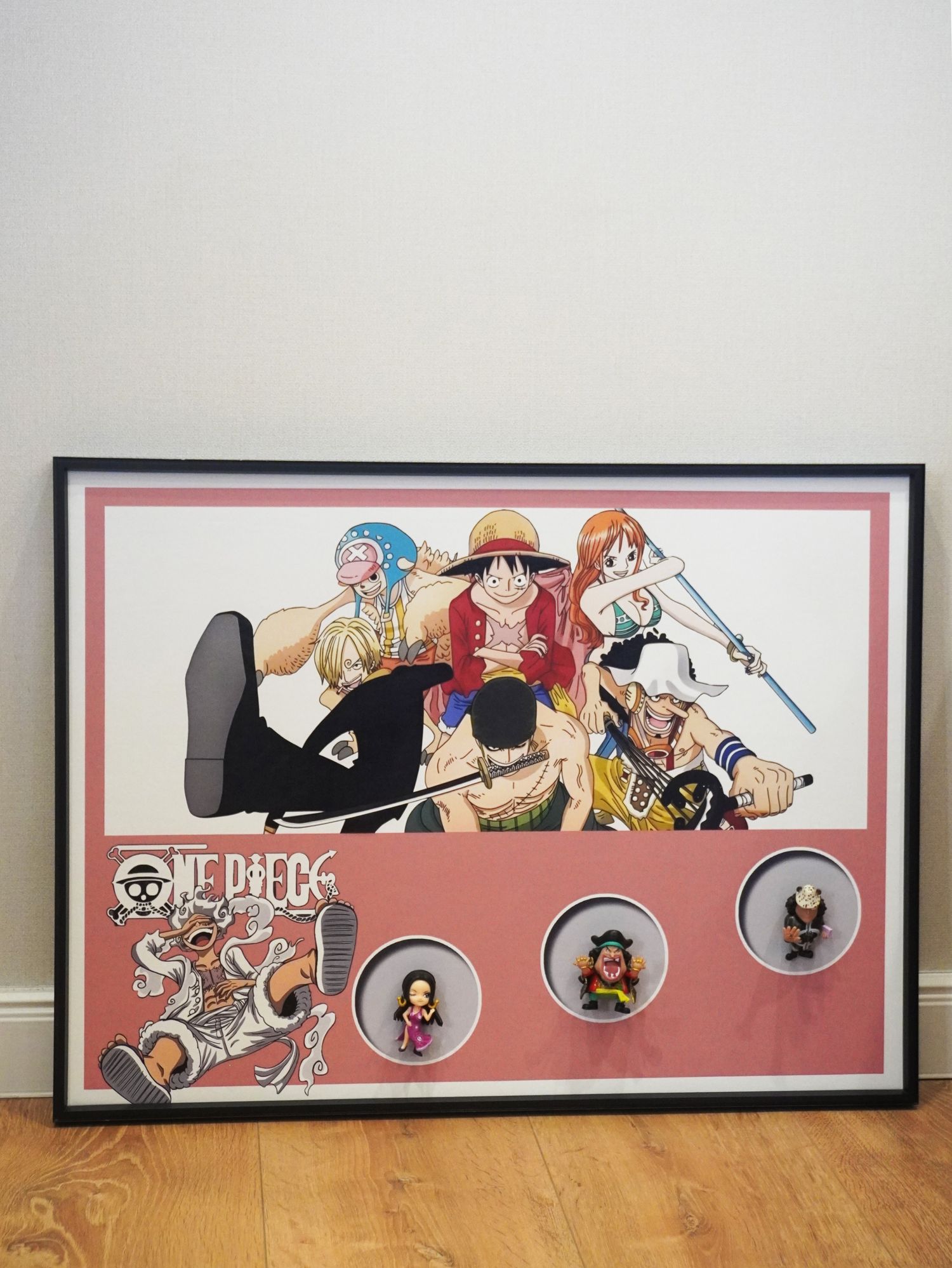 "ONE PIECE" ханын чимэглэл зураг