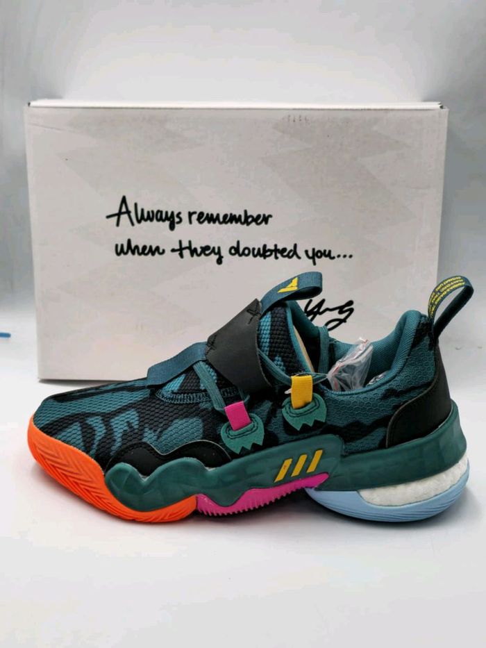 Adidas Trae Young H68992