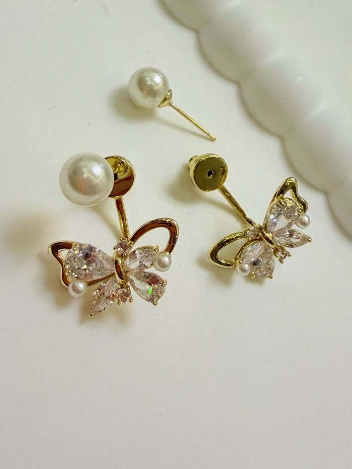 Эрвээхэй ээмэг