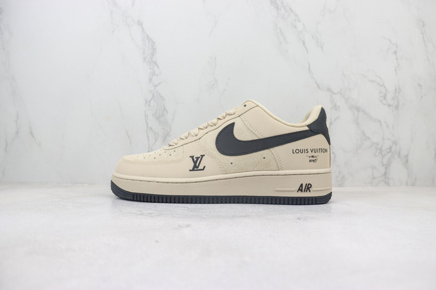 Nike Air Force 1 Low x LV 51
